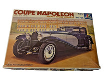 ANCIENNE MAQUETTE VOITURE AUTO