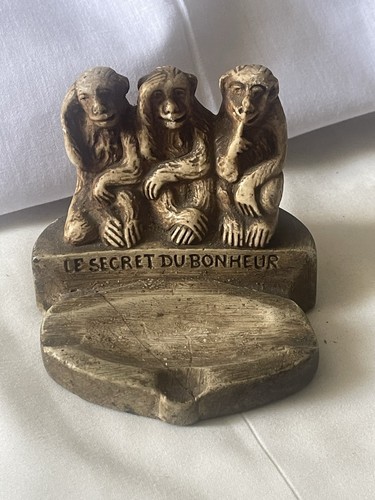 Statuette singe sur - , «