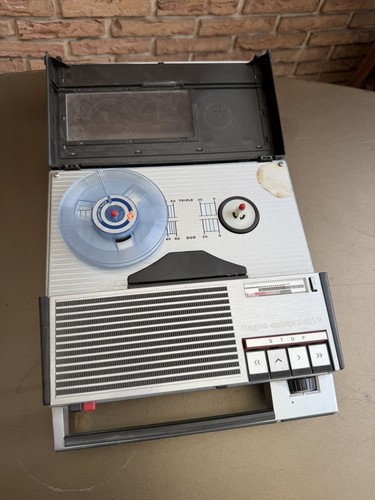 Magnétophone bande - a,