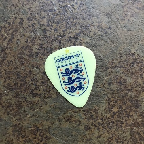 Pick guitare décontracté