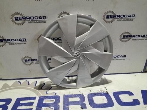 426020h110 enjoliveur toyota - enjoliveur,