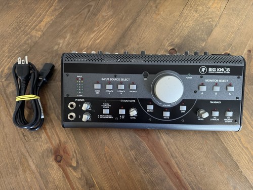 Mackie big knob studio command - mackie,
