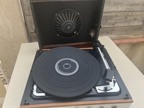 Dual 1010 turntable - , 70s