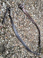 longe en cuir fauve modèle