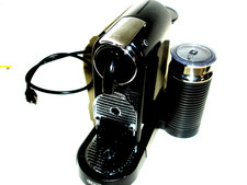 Nespresso CitiZ D122 Espresso Coffee Machine with Aeroccino Milk Frother Black