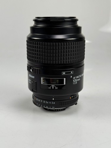 Nikon nikkor 105mm - af,