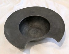 Plat à Barbe en régule