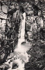 38 LA BERARDE CASCADE DES ETANCONS