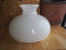 Ancien abat-jour pour lampe à