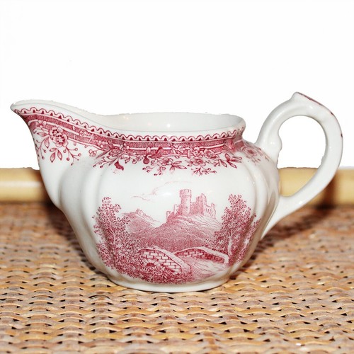 Petit pot lait crèmier - /,