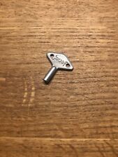 Clef pour jouet JOUEF Train à