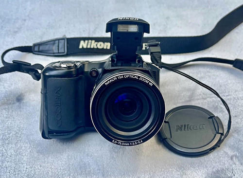 Nikon coolpix l100 10mp - nikon,