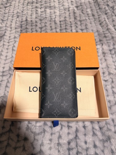 Louis vuitton - louis,