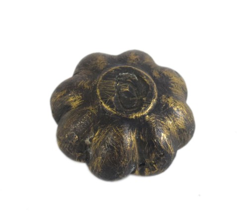 Petit taille bronze - taille, poids