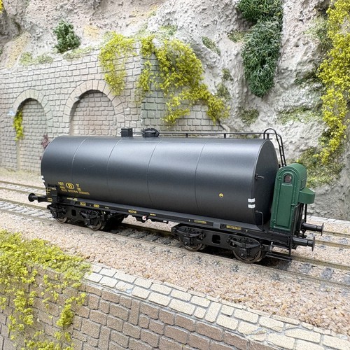 Uerdingen light tank car - light,