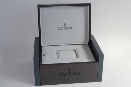 Corum grand écrin pour - grand,
