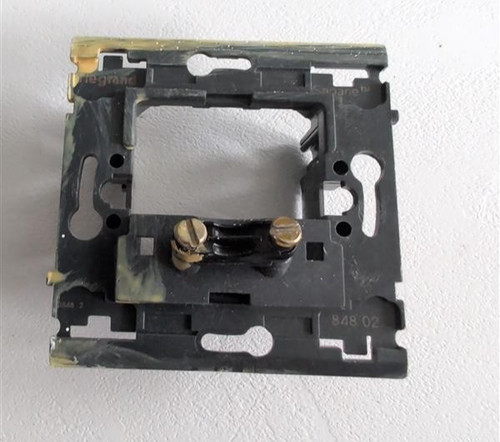 Legrand 84802 sortie - legrand,