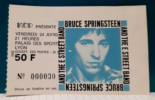 Ticket billet place concert - place,