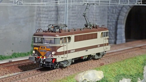 Models 10224 locomotive - models,