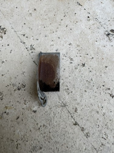 Pièce pâte fixation - pièce,