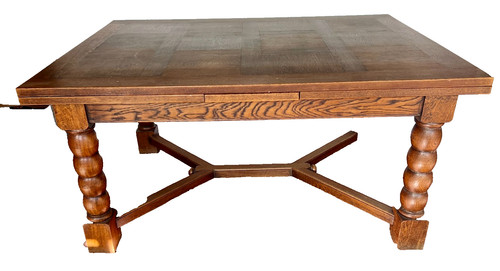 Table style renaissance - table,