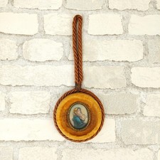 Peinture vintage sur ivoire avec ornement en laiton & velours et verre bombé