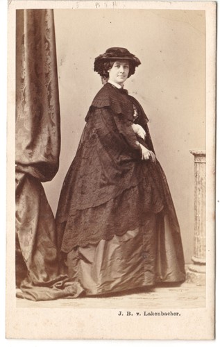 Marquise elisa des acres - marquise,