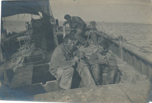 Pêcheurs mer bateau visage - pêcheurs,