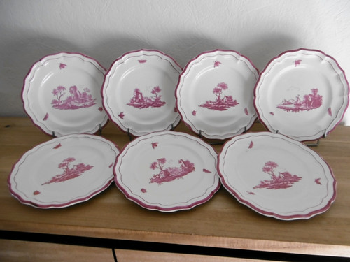 Sept assiettes plates faience - sept,