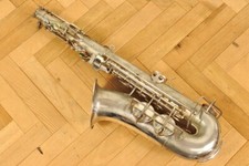 Saxophone alto vintage Tanabe pas bas du Japon pour pièces