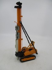 Z860 SHINSEI 1/50 1:50 MACHINE TP TRACKED PESTLE HAMMER HITACHI KH180 REF 27