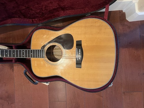 Yamaha 340 jumbo guitar - guitar,