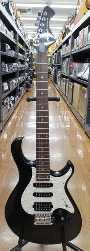 Guitare électrique aria - guitare, proii