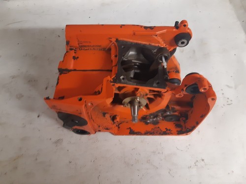 Carter moteur tronçonneuse - carter,