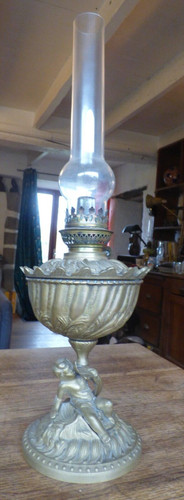 Ancienne lampe pétrole - ancienne,