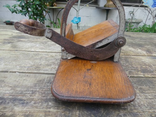 Coupe pain ancien acier - coupe,
