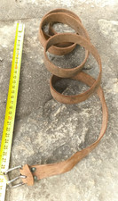 courroie cuir fauve riveté