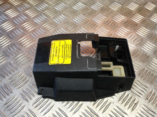 Capot moteur pour - ,