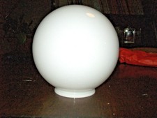 GLOBE OPALINE BLANCHE 20 cm Ø