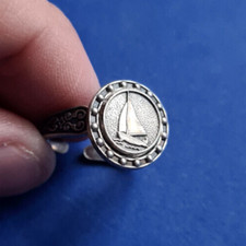 Jolie Bague Chevalière