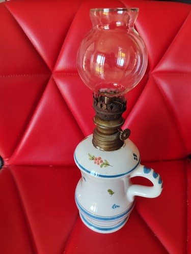 Lampe huile porcelaine - à,