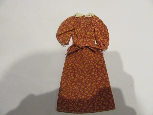 Robe origine la poupée - robe,