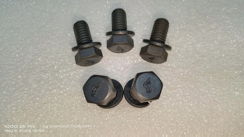 Jeu boulons de - 5, cache