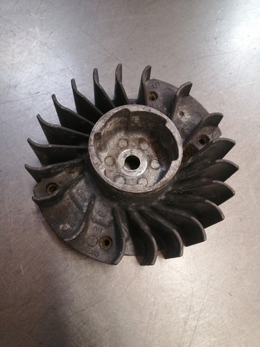 Volant moteur stihl - volant,
