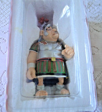 ASTERIX figurine légionnaire