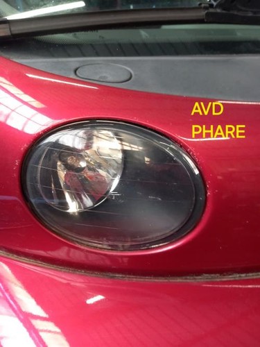 Optique avant principal droit