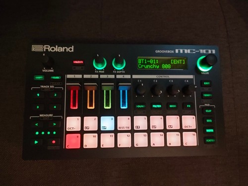 Roland 101 groovebox music - mc-101,