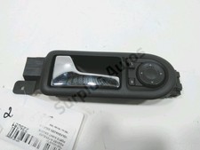 POIGNEE INTERIEURE PORTE AVANT