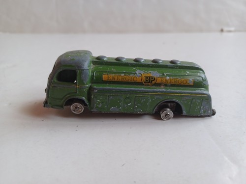 Camion citerne cij panhard - camion,