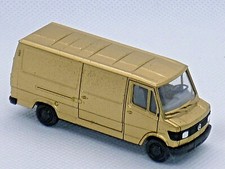 HERPA  fourgon MERCEDES-BENZ